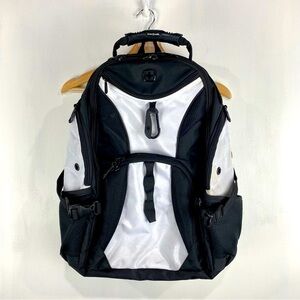 SwissGear 1900 ScanSmart Bag Laptop Utility Travel Book Bag Backpack Black White